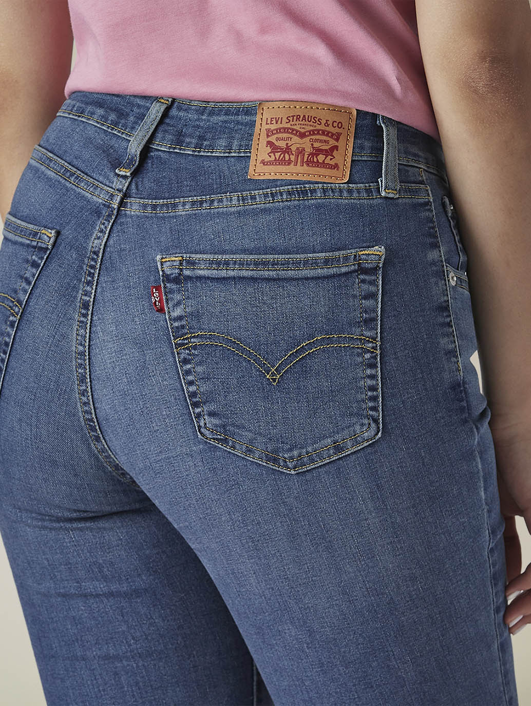 Womens 726 High Rise Flared Fit Cotton Stretch blend Jeans - Detail View