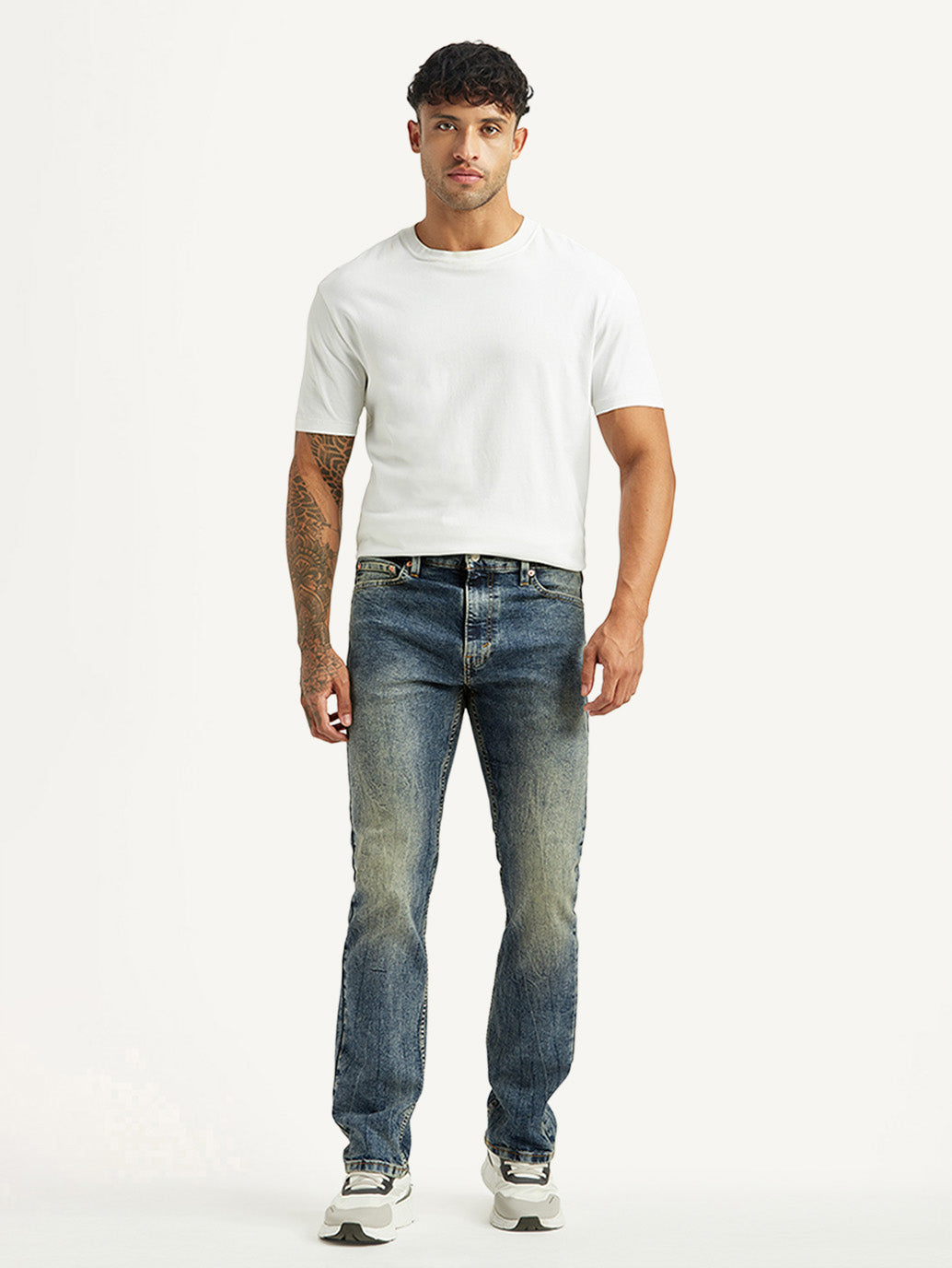 Men's Tinted 513 Med Indigo Slim Tapered Fit Mid Rise Jeans - Front View