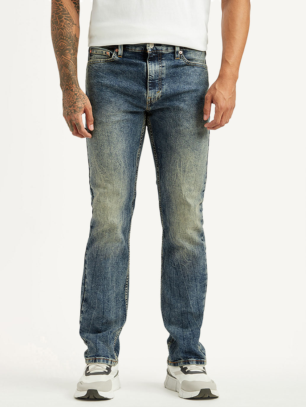 Men's Tinted 513 Med Indigo Slim Tapered Fit Mid Rise Jeans - Front View