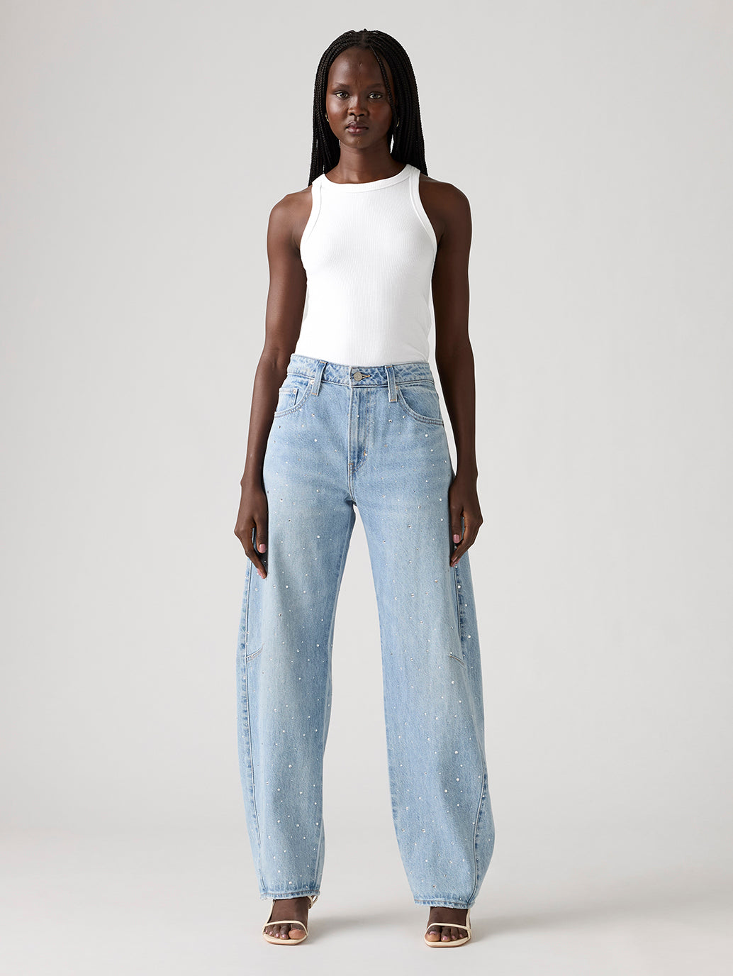 Women's Light Indigo Barrel Loose Fit Mid Rise Jeans - Front View