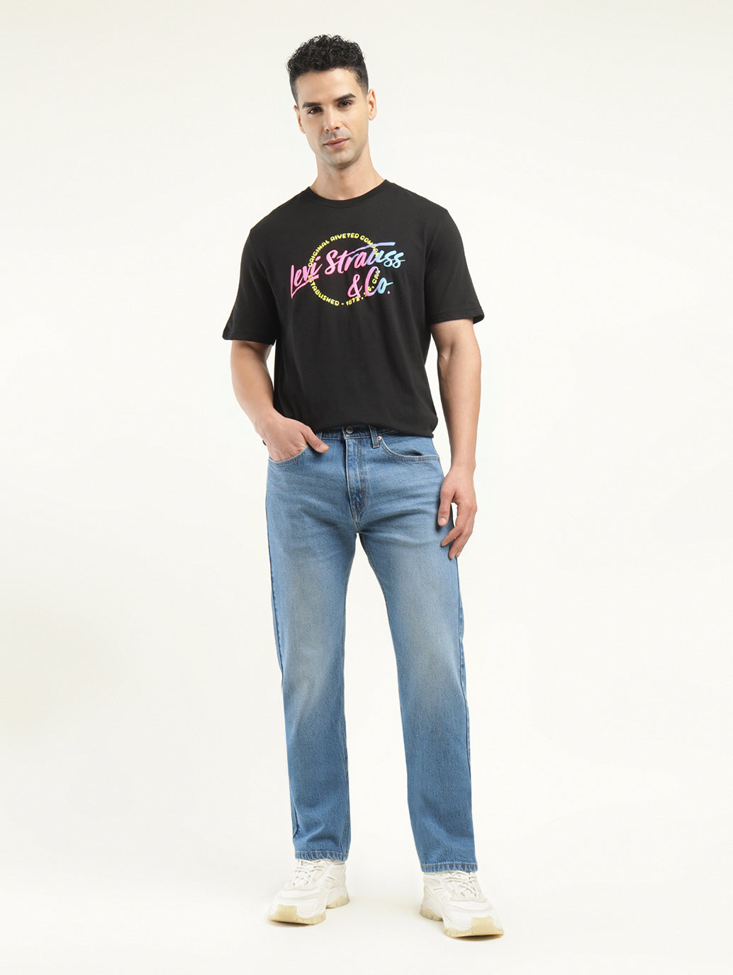 Men's 550 Indigo Loose Fit Mid Rise Jeans - Front View