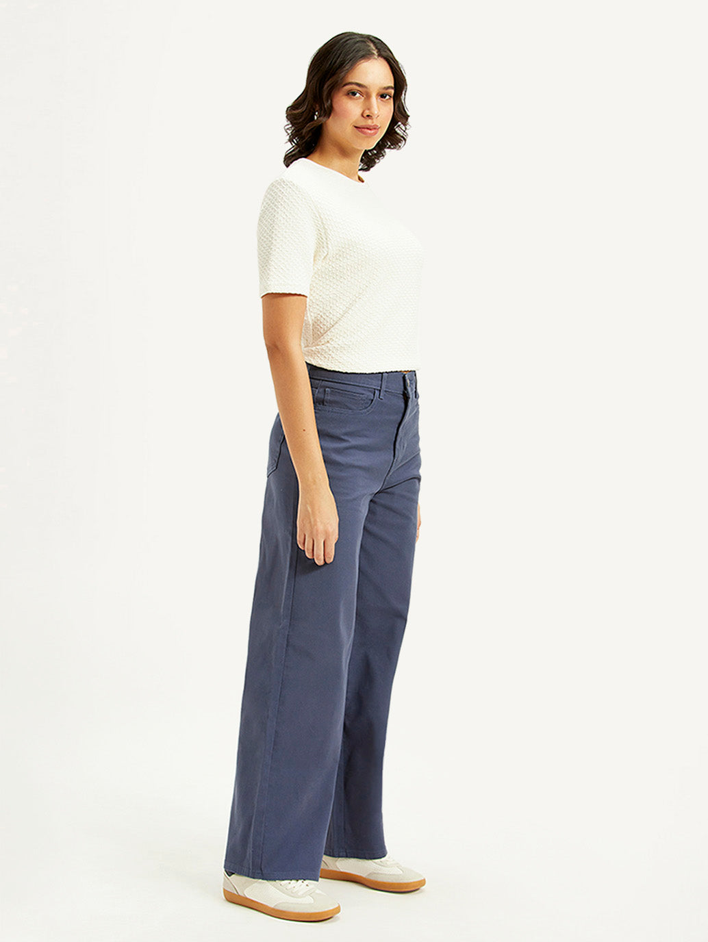 Women's Navy Blue Vintage Chino Wideleg Fit High Rise Jeans - Side View