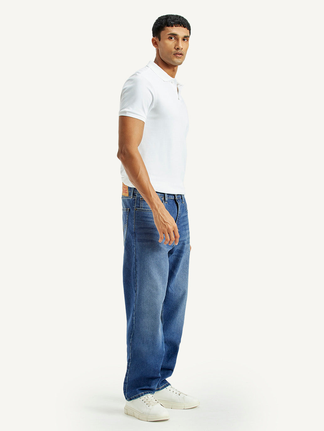 Men's 568 Indigo Loose Fit Mid Rise Jeans - Side View