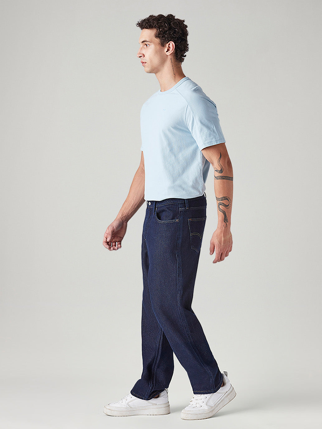 Men's 568 Dark Blue Loose Fit Mid Rise Jeans - Side View