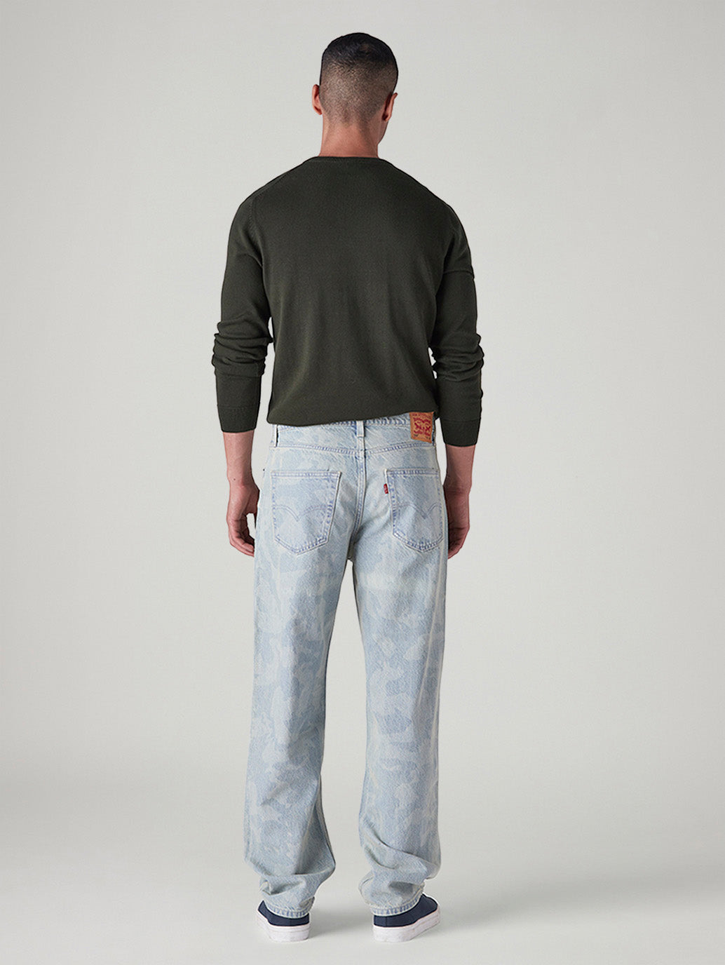 Men's 568 Light Blue Loose Fit Mid Rise Jeans - Back View
