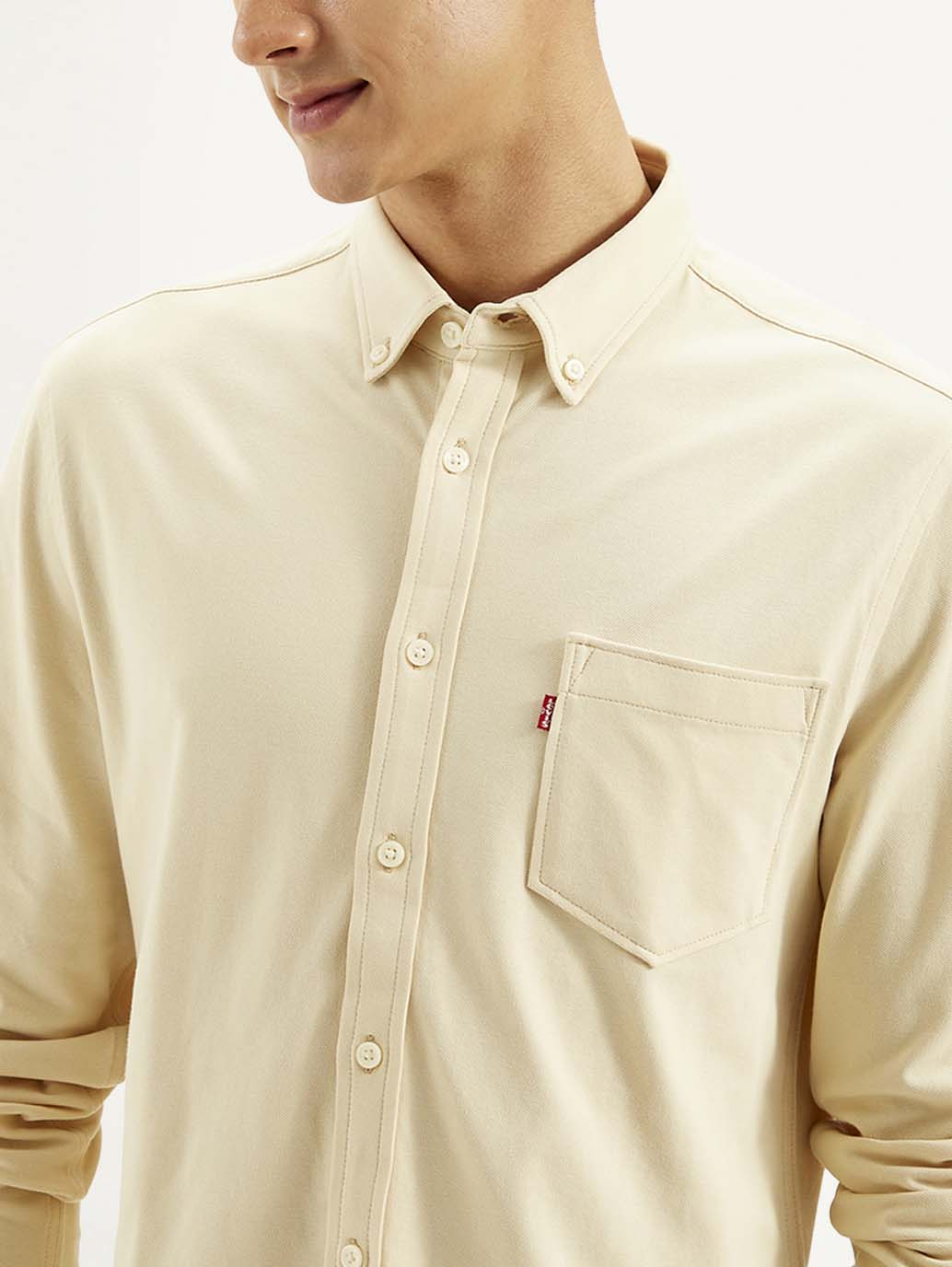 Men's Solid Slim Fit Shirt - Detail View