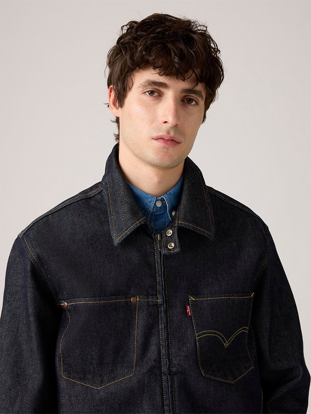 Men's Twist Trucker Jacket - Detail View