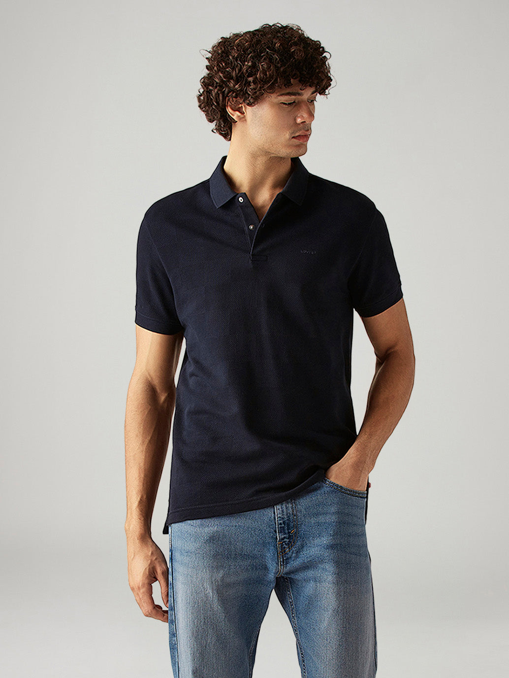 Men's Solid Slim Fit Textured T-Shirt - Styleshot View