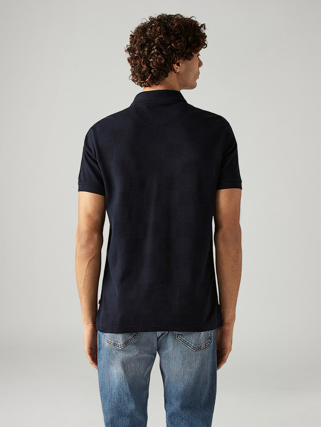 Men's Solid Slim Fit Textured T-Shirt - Back View