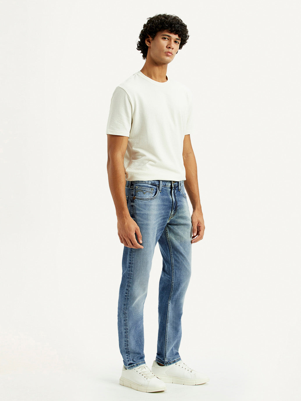 Men's 511 Light Indigo Slim Fit Mid Rise Jeans - Side View