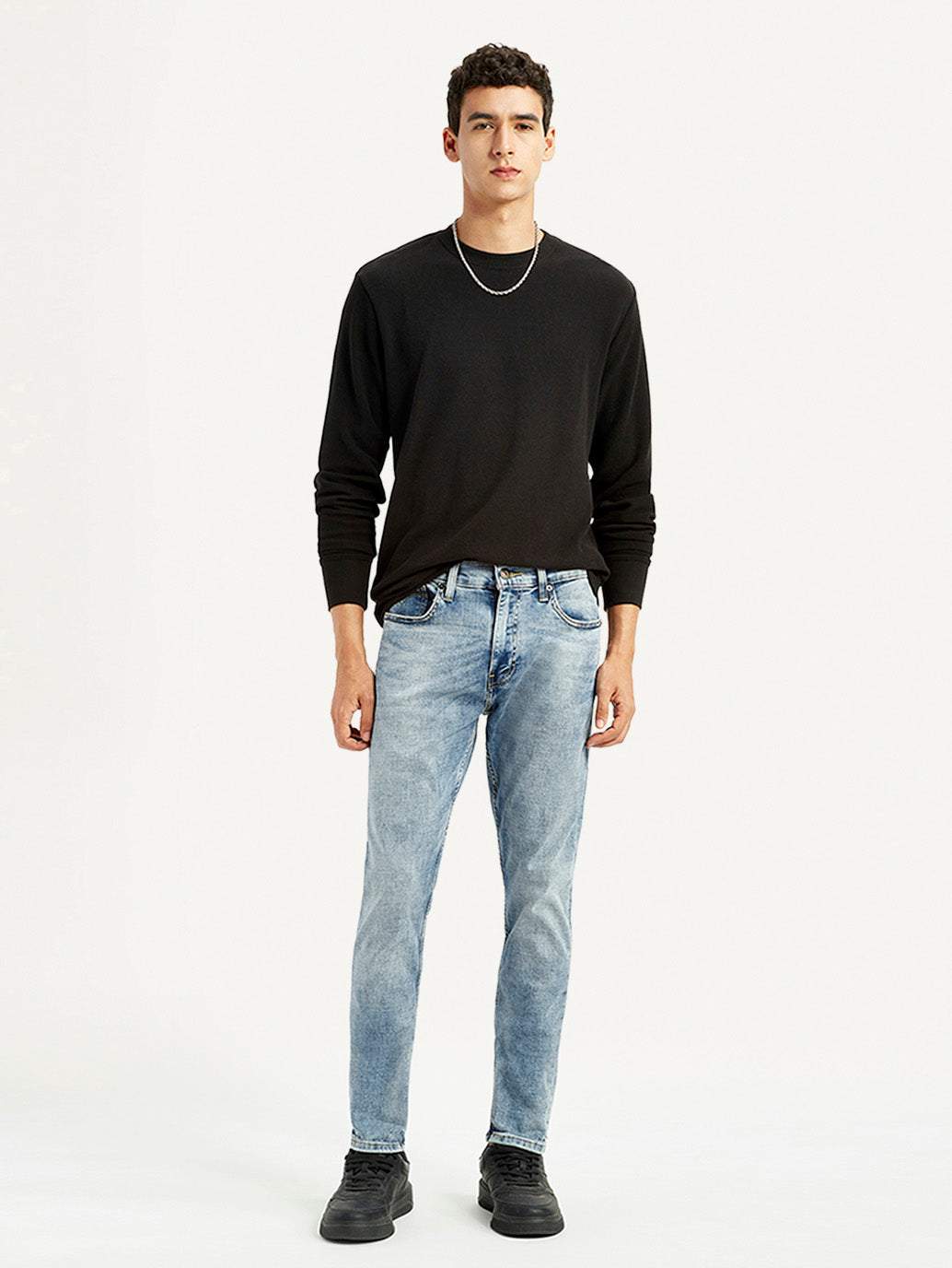 Men's 512 Light Blue Slim Tapered Fit Mid Rise Jeans - Styleshot View