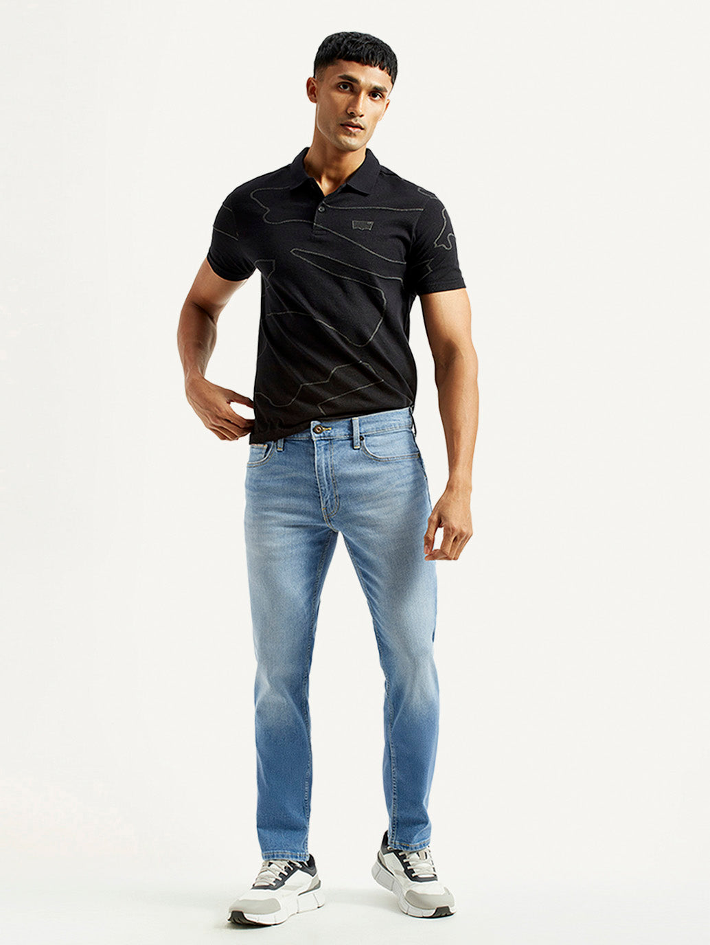 Men's 511 Light Blue Slim Fit Mid Rise Jeans - Styleshot View