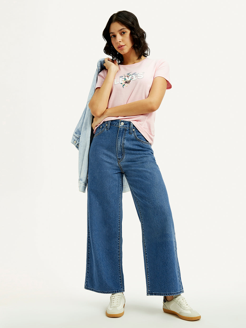 Women's Cinch 94 Med Indigo Baggy Fit Mid Rise Jeans - Elevated View