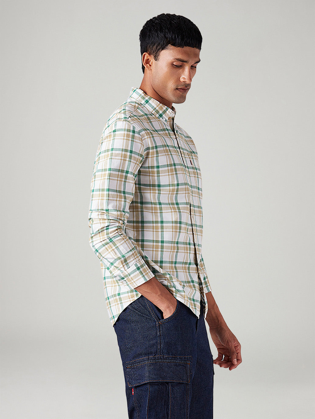Men's Checkered Slim Fit Oxford Shirt - Side View