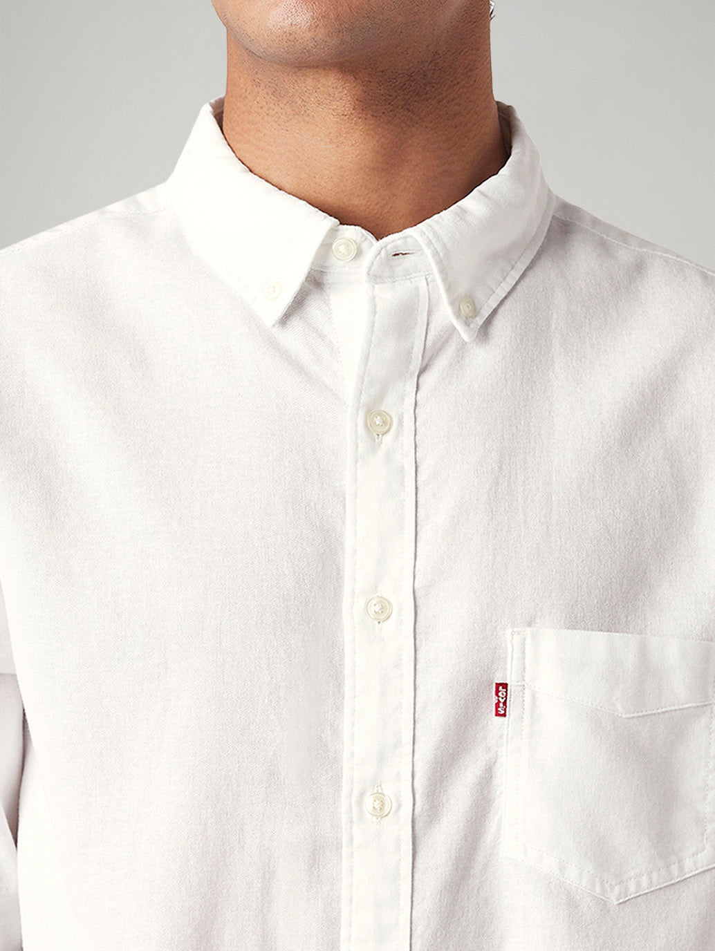 Men's Solid Slim Fit Oxford Shirt - Detail View