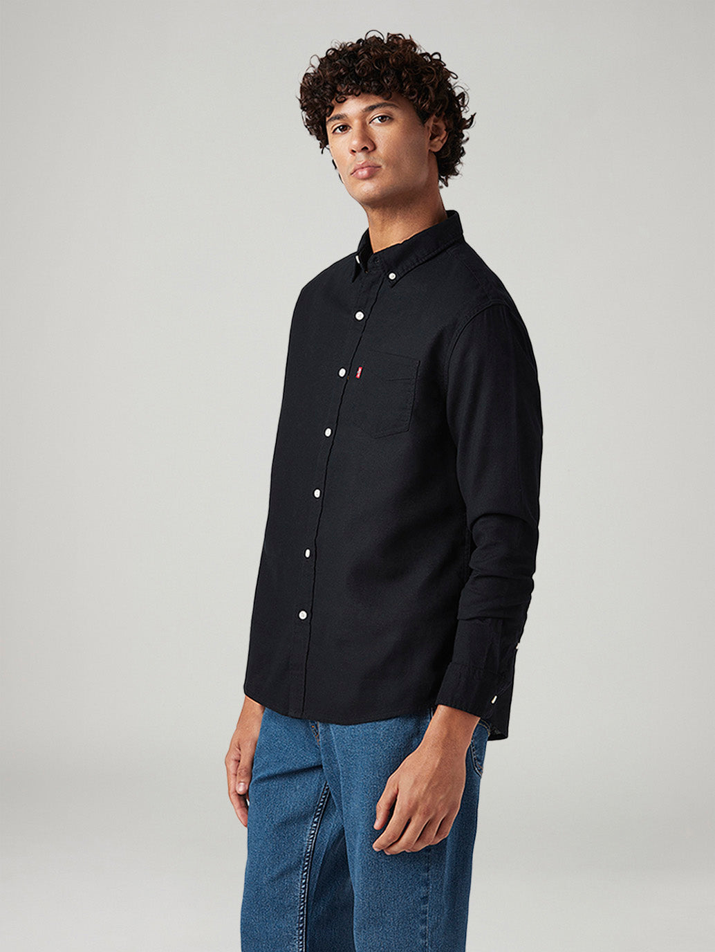 Men's Solid Slim Fit Oxford Shirt - Side View