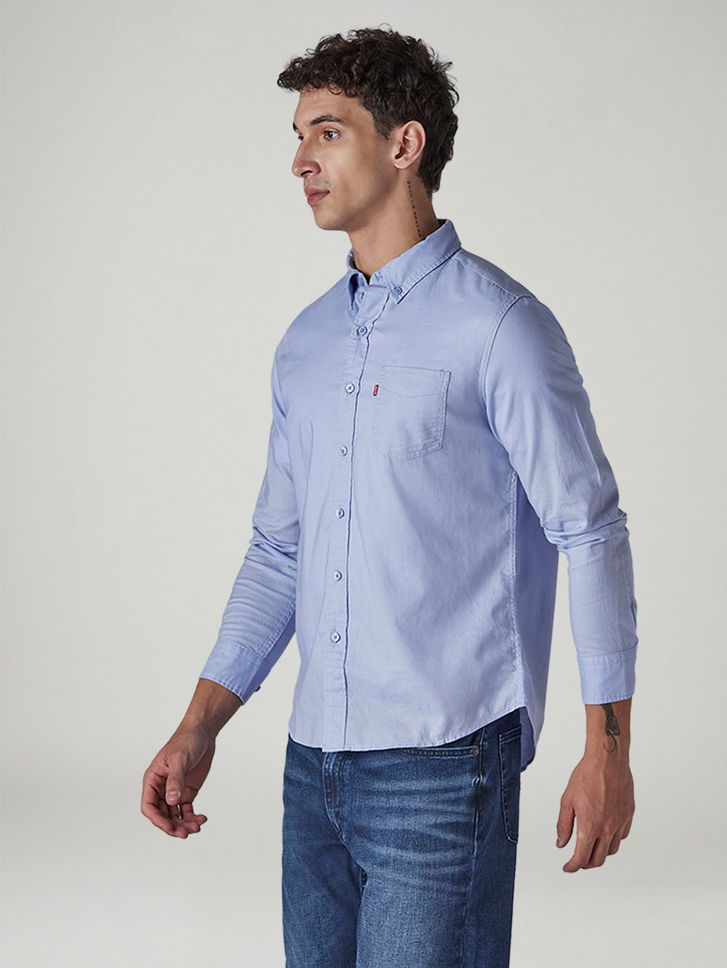 Men's Solid Button Down Collar Slim Fit Oxford Shirt - 20 View
