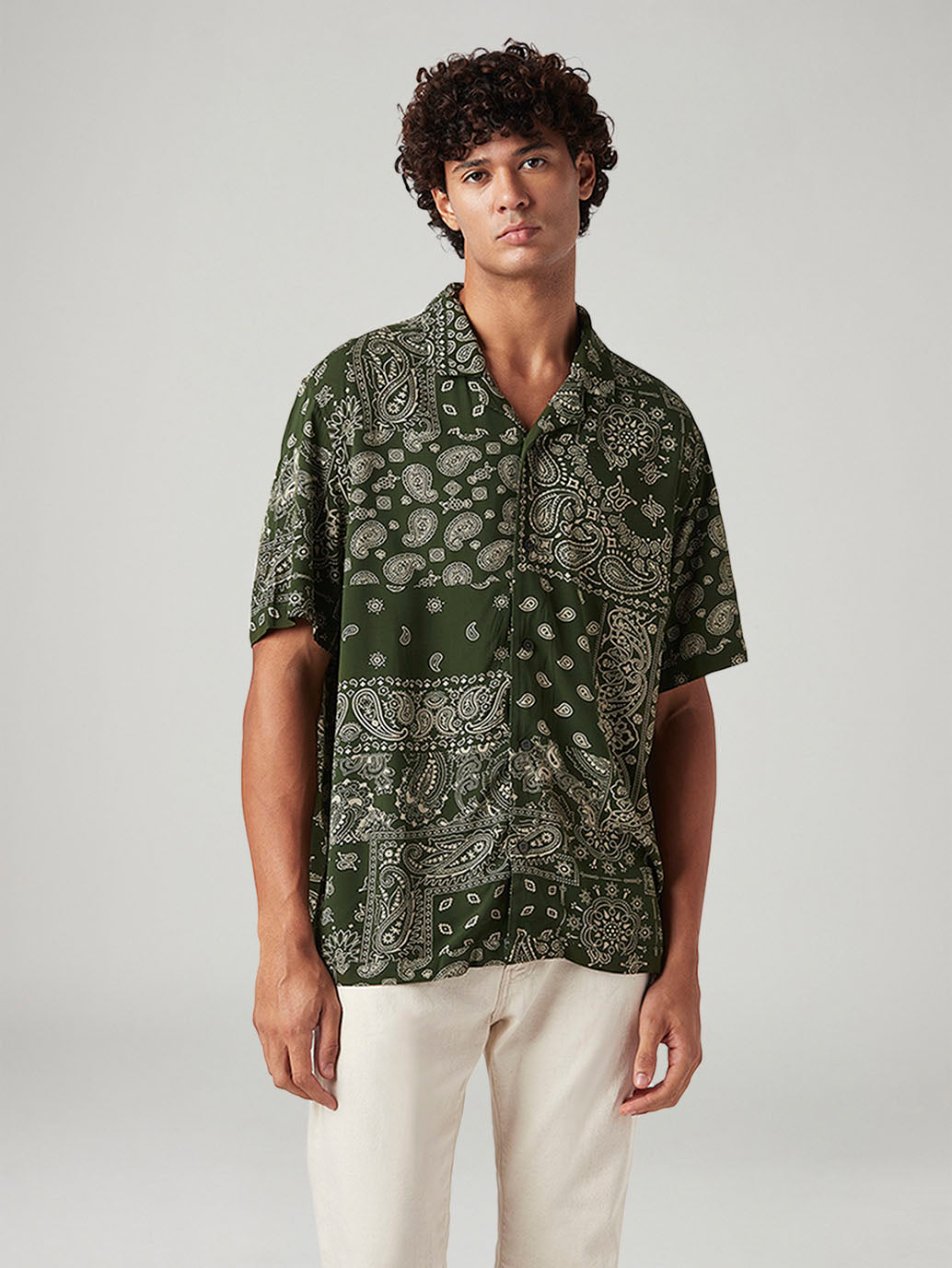 Men's Paisley Relaxed Fit Resort Collar Shirt - Front View