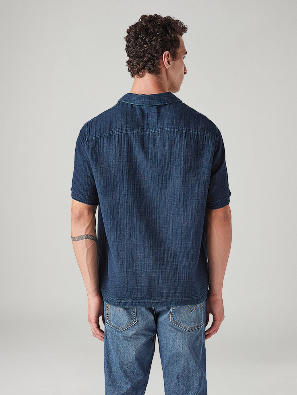 Men's Solid Relaxed Fit Textured Shirt - Back View