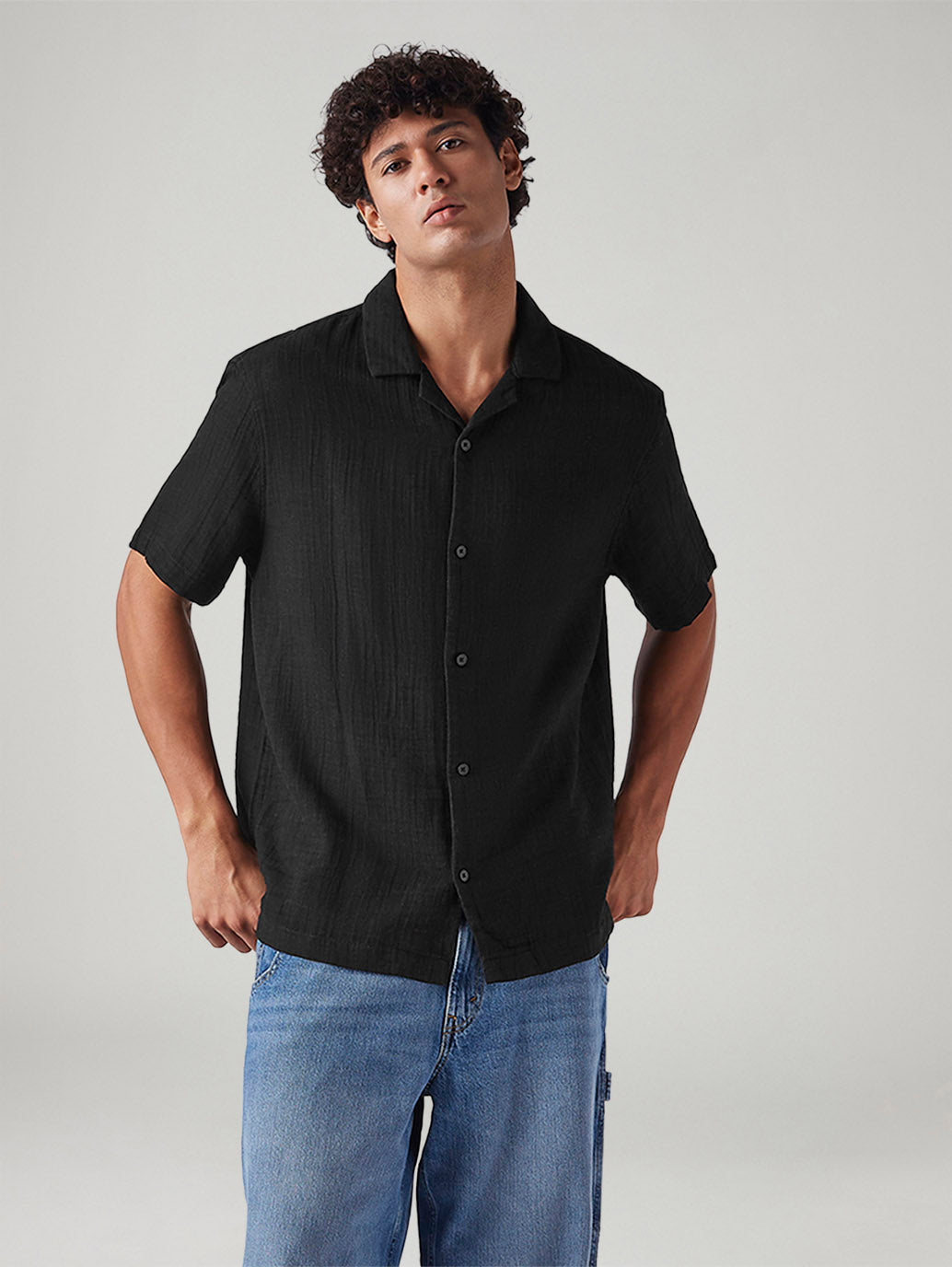 Men's Solid Relaxed Fit Resort Collar Shirt
