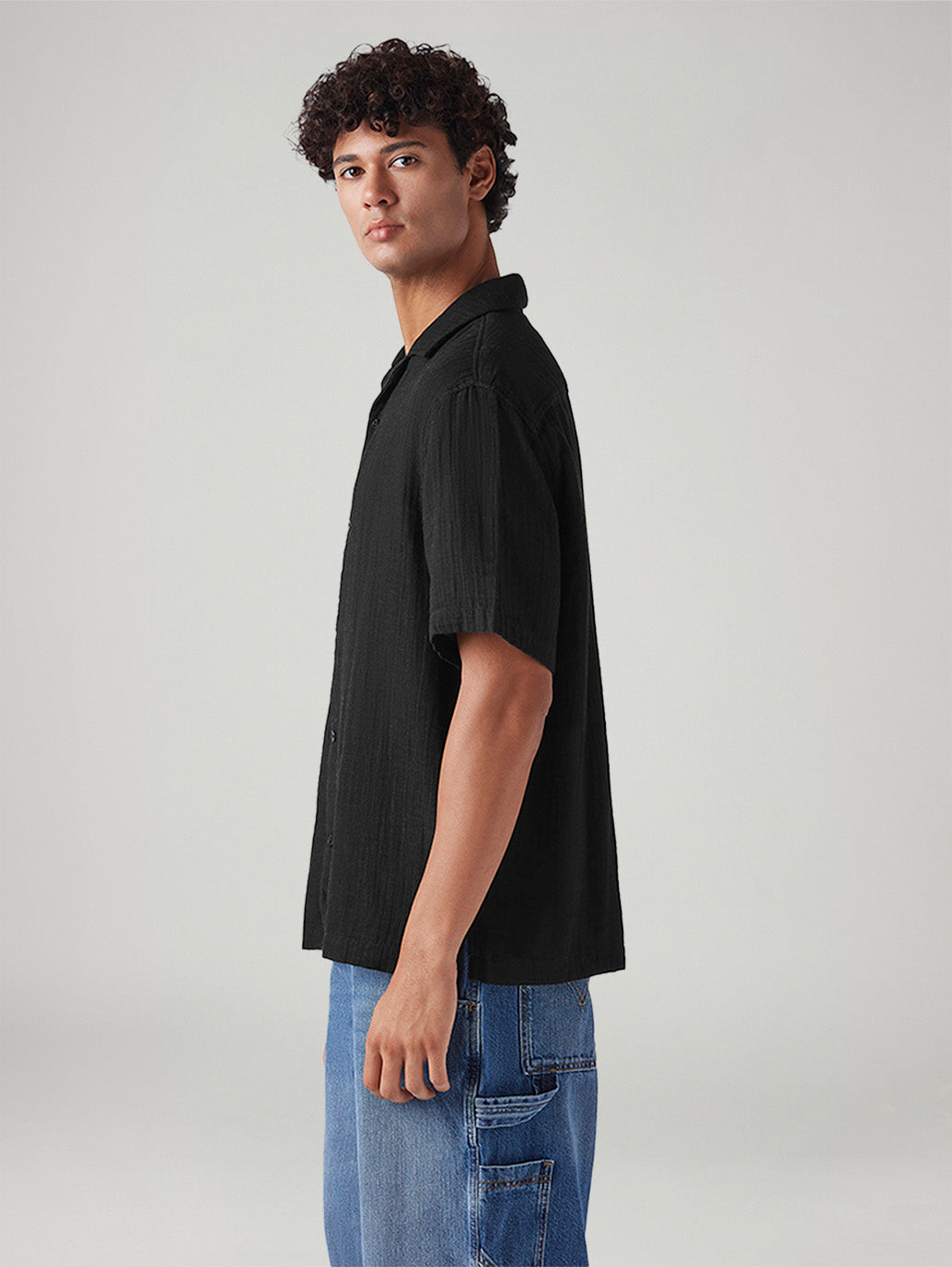Men's Solid Relaxed Fit Resort Collar Shirt - Side View