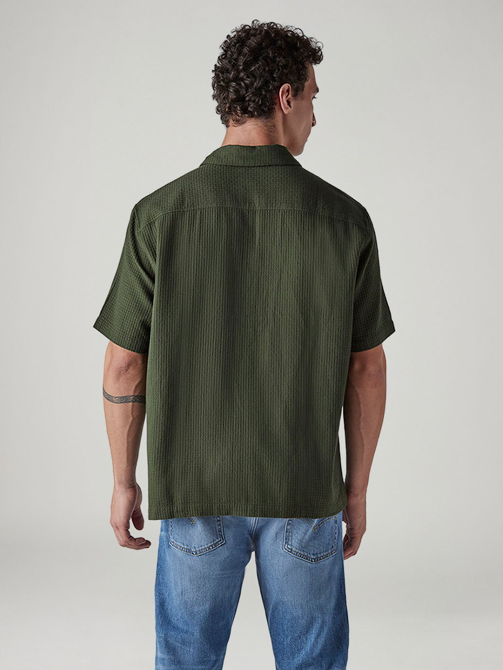 Men's Textured Relaxed Fit Shirt - Back View
