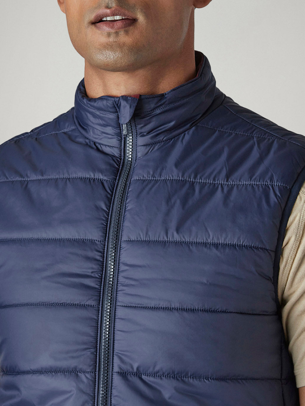 Men's Quilted Slim Fit Reversible Puffer Jacket - Detail View