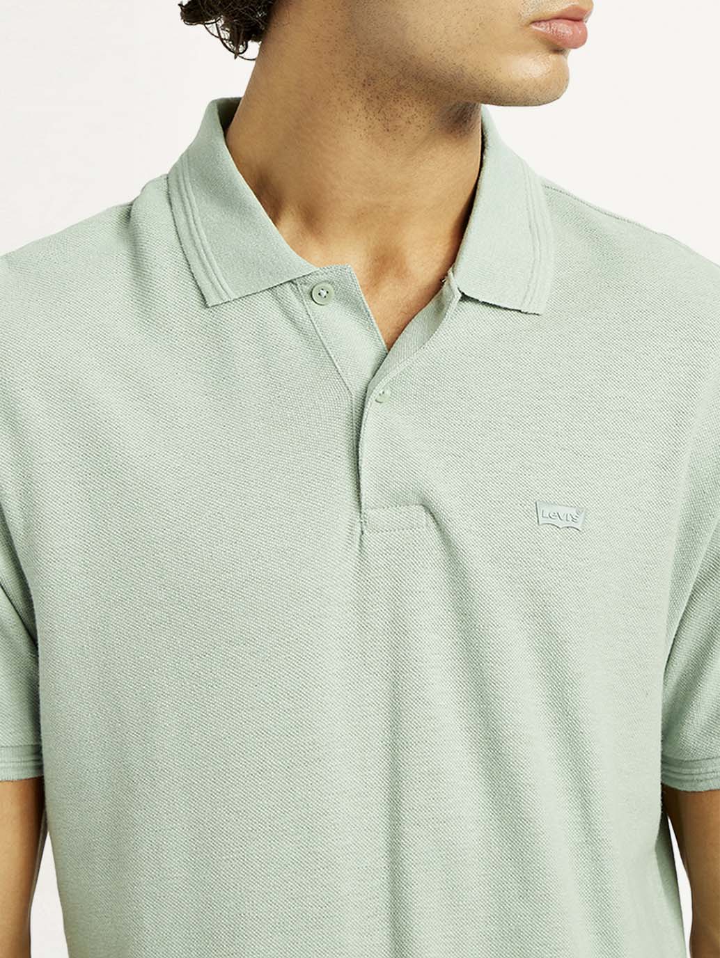 Men's Solid Slim Fit Polo Linen T-Shirt - Detail View