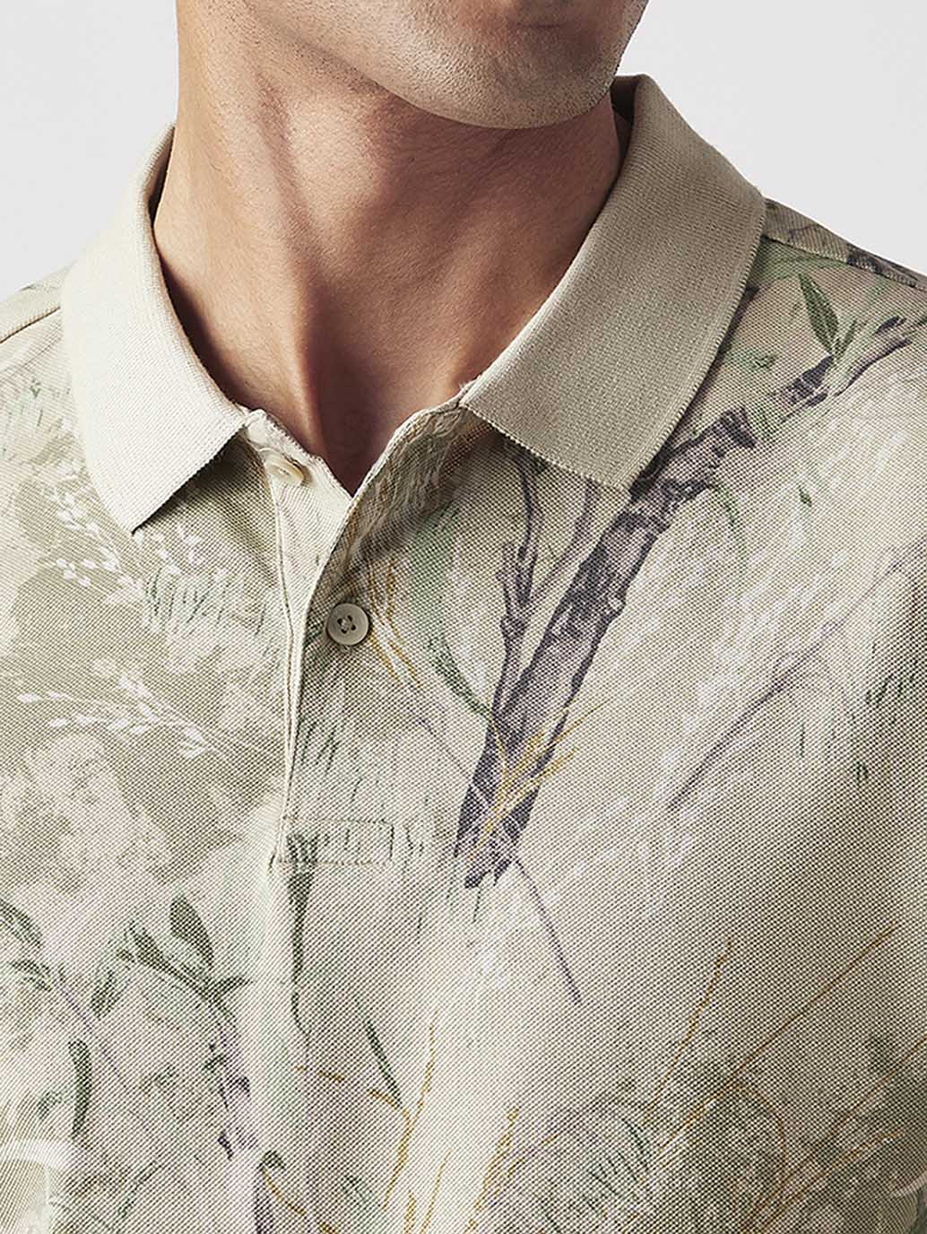 Men's Printed Slim Fit T-Shirt - Detail View