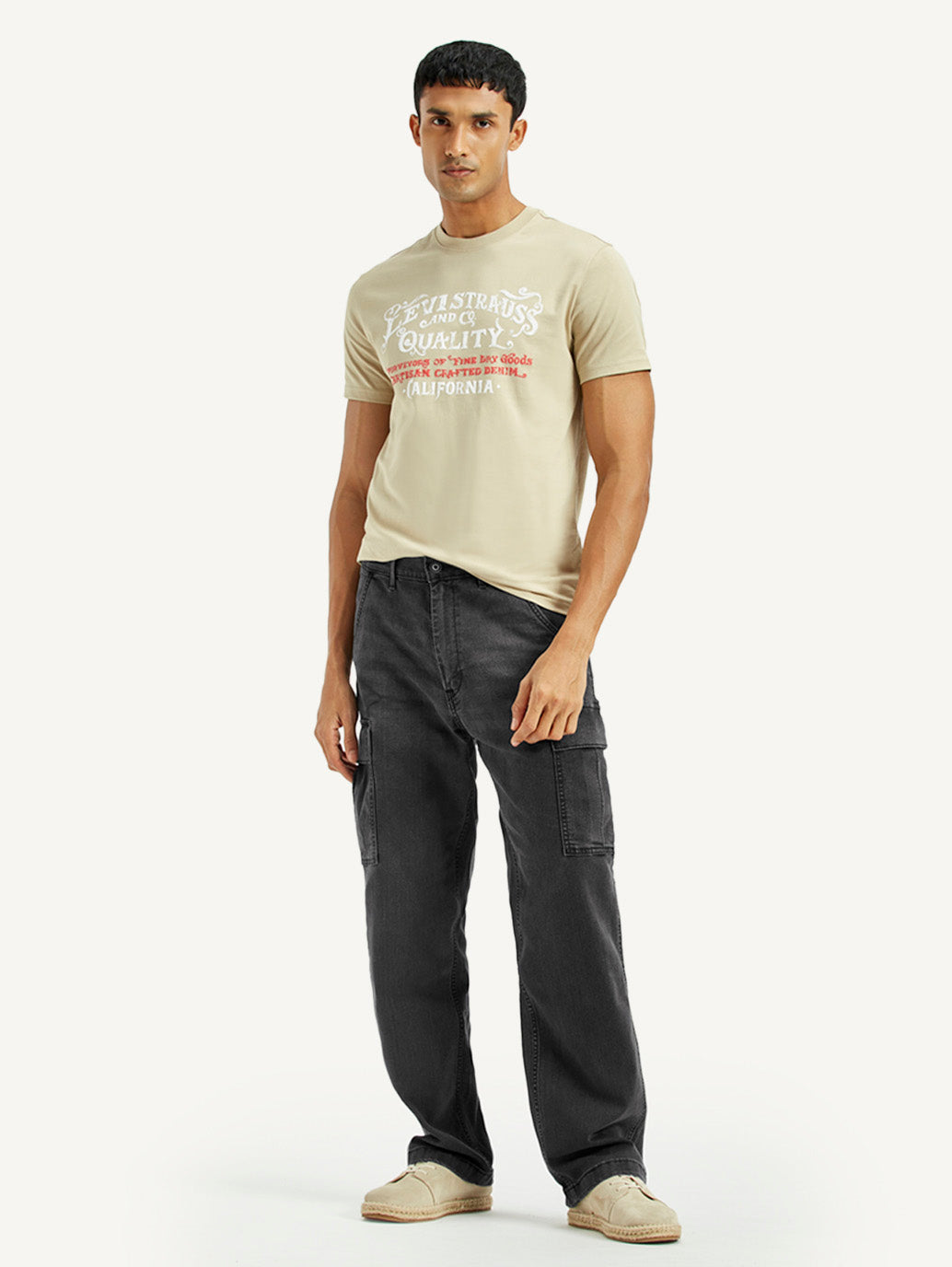 Men's Black Tapered Fit Mid Rise Cargo Jeans - Styleshot View