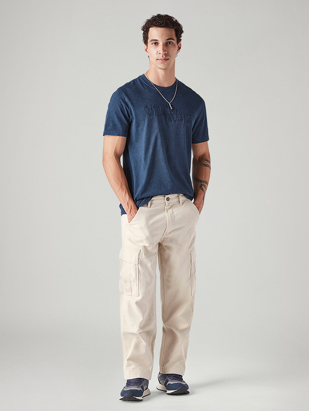 Men's 568 Cream Loose Fit Mid Rise Cargos
