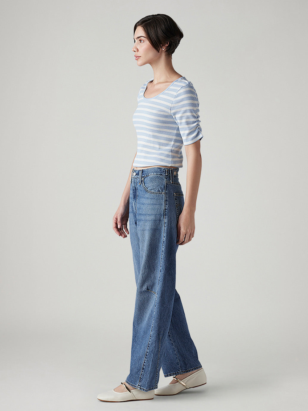 Women's Cinch Baggy Dad Barrel Loose Fit Mid Rise Jeans - Side View