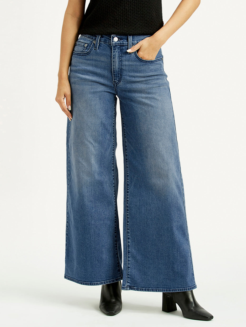 Women's 728 Dark Blue Flared Fit High Rise Jeans - Front View