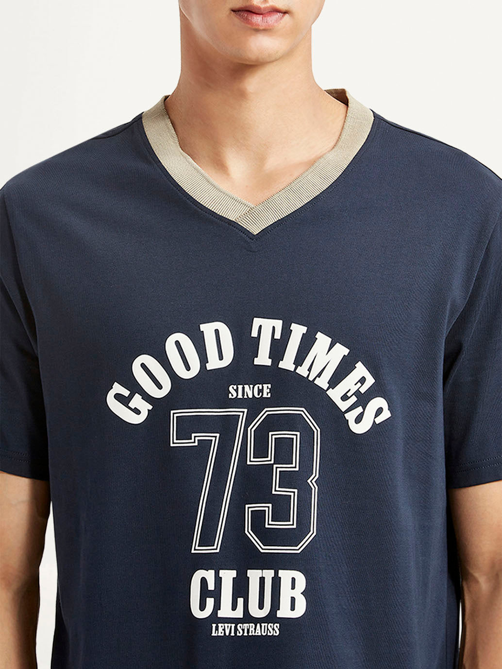Men's Graphic Print Navy Loose Fit T-shirt - Detail View