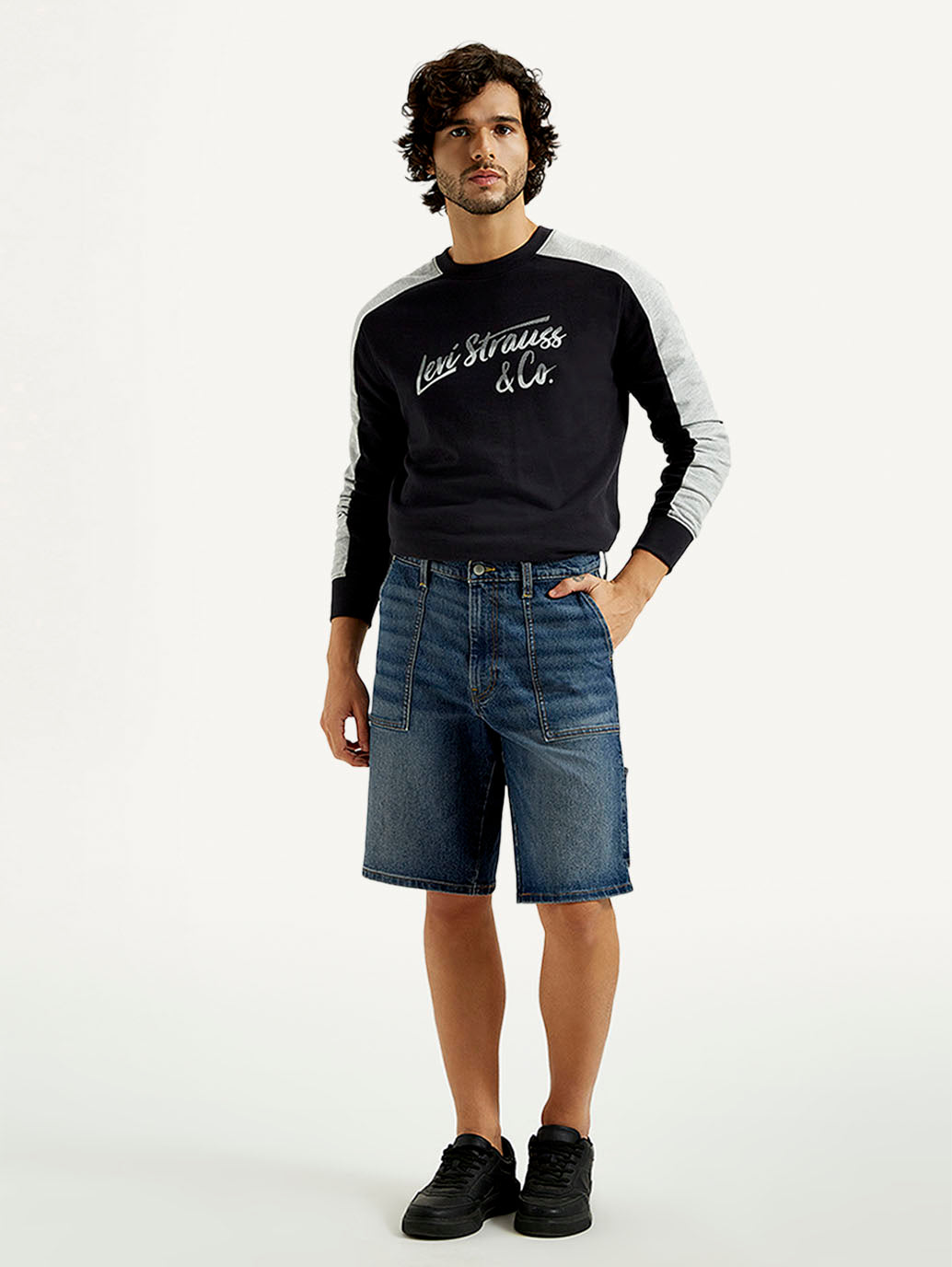 Men's Blue Solid Loose Fit Shorts