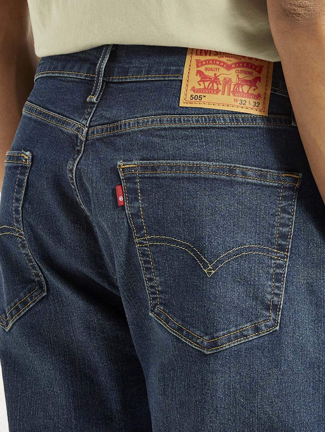 Men's 505 Dark Indigo Straight Fit Mid Rise Jeans - Detail View