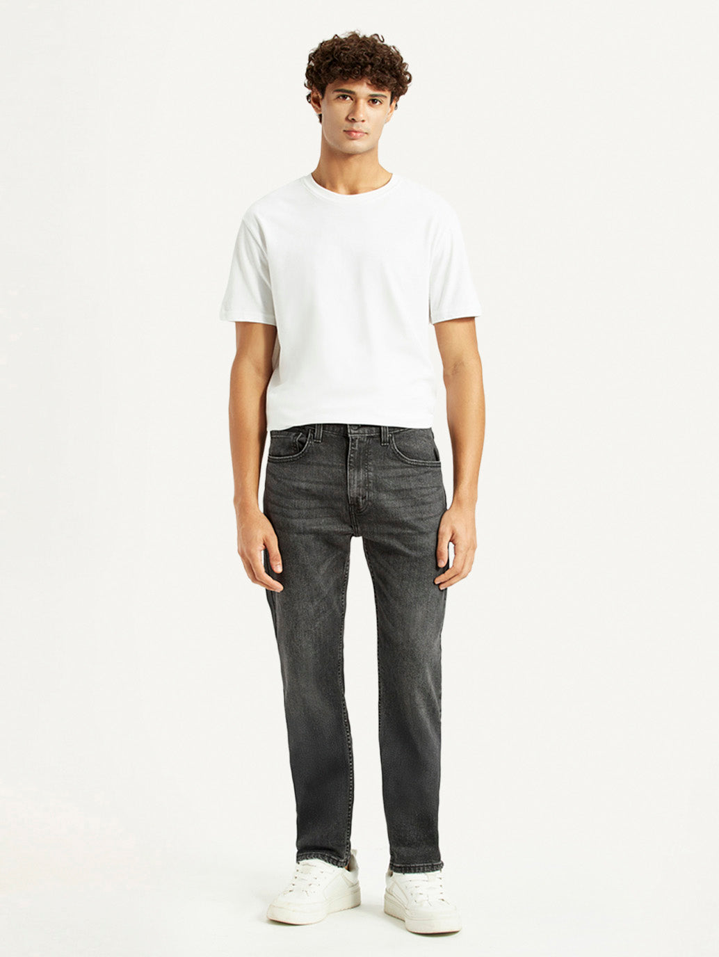 Men's 505 Black Straight Fit Mid Rise Jeans - Front View