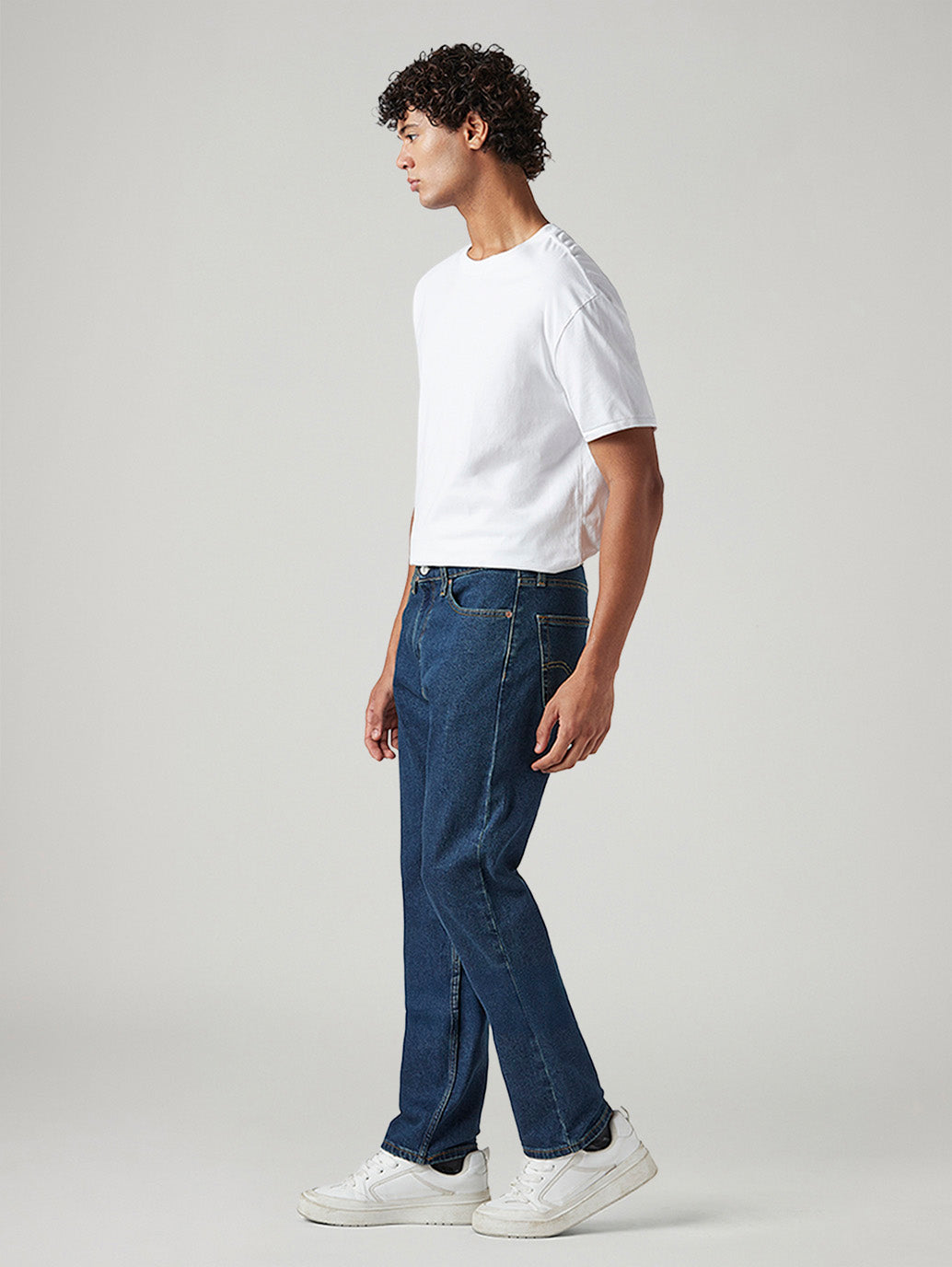 Men's 505 Blue Straight Fit Mid Rise Tinted Jeans - Side View