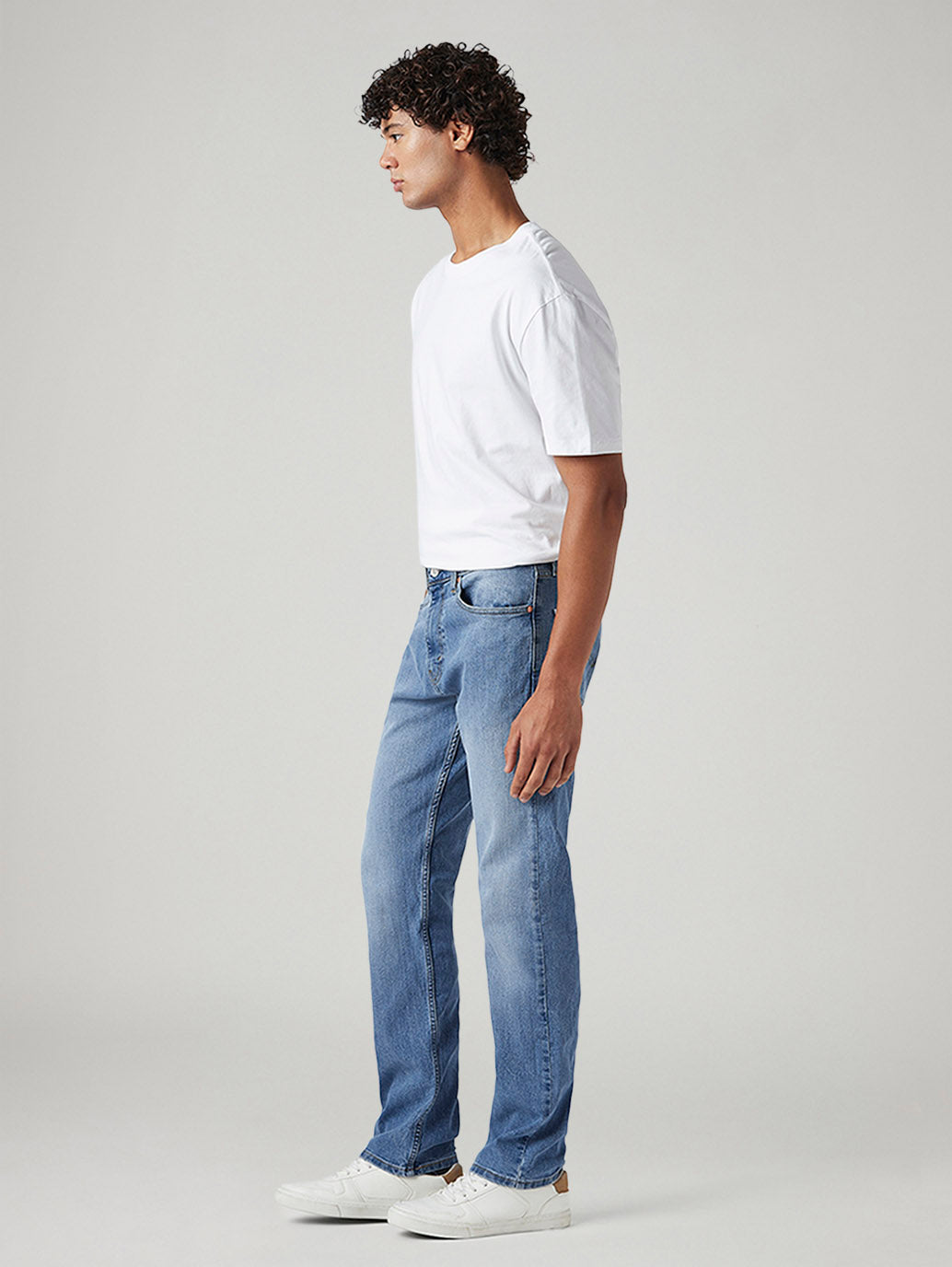 Men's 505 Med Indigo Straight Fit Mid Rise Jeans - Side View