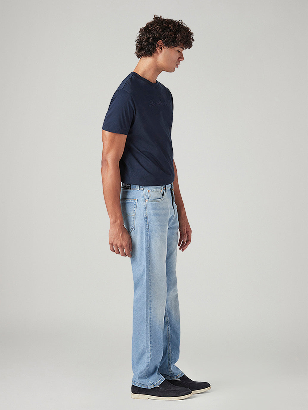 Men's 505 Light Blue Straight Fit Mid Rise Jeans - Side View