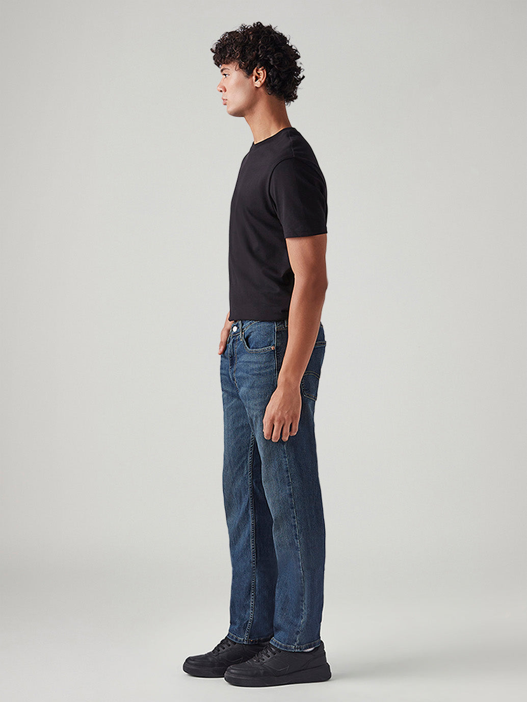 Men's 505 Blue Straight Fit Mid Rise Jeans - Side View