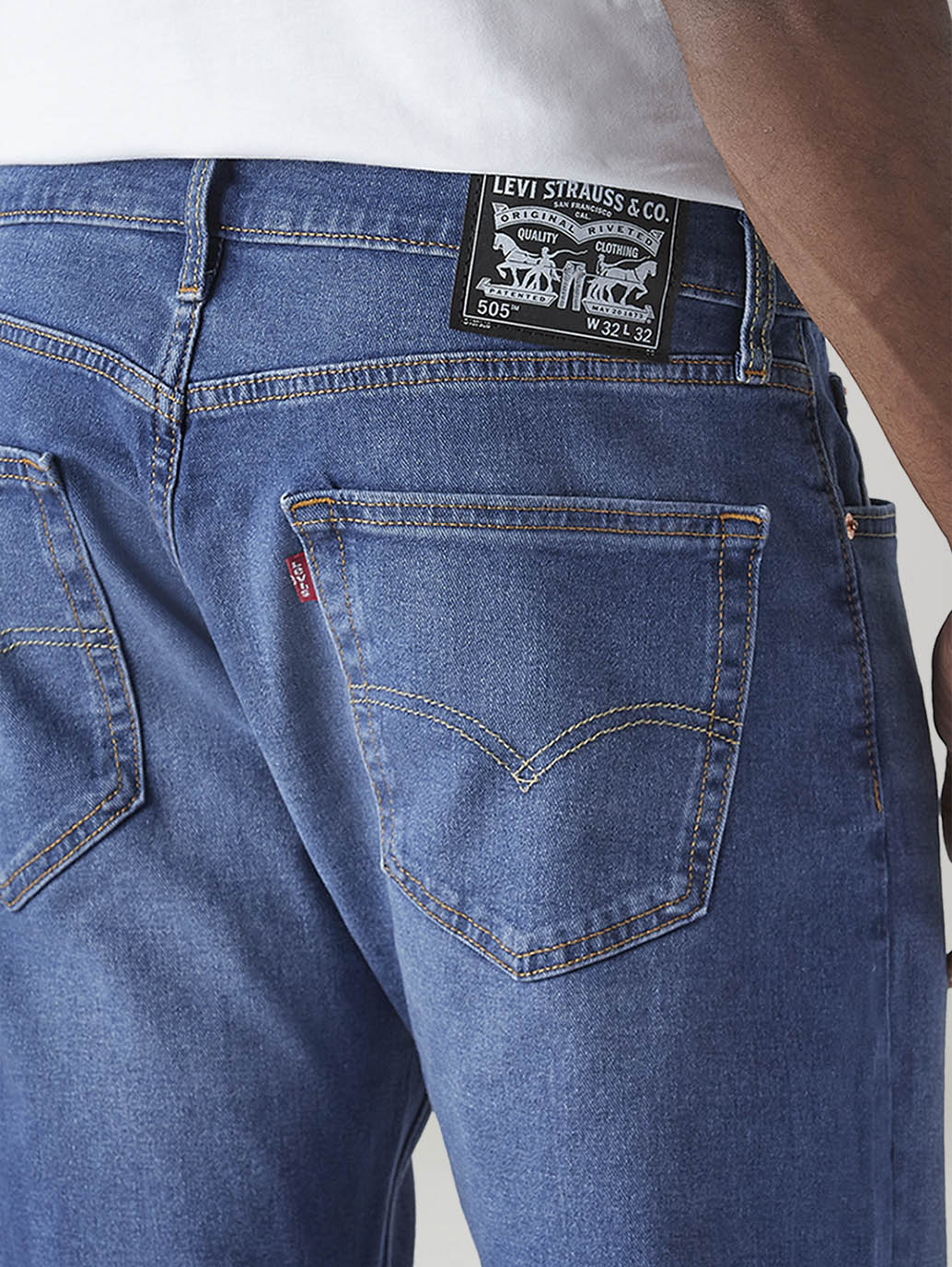 Men's 505 Blue Straight Fit Mid Rise Jeans - Detail View