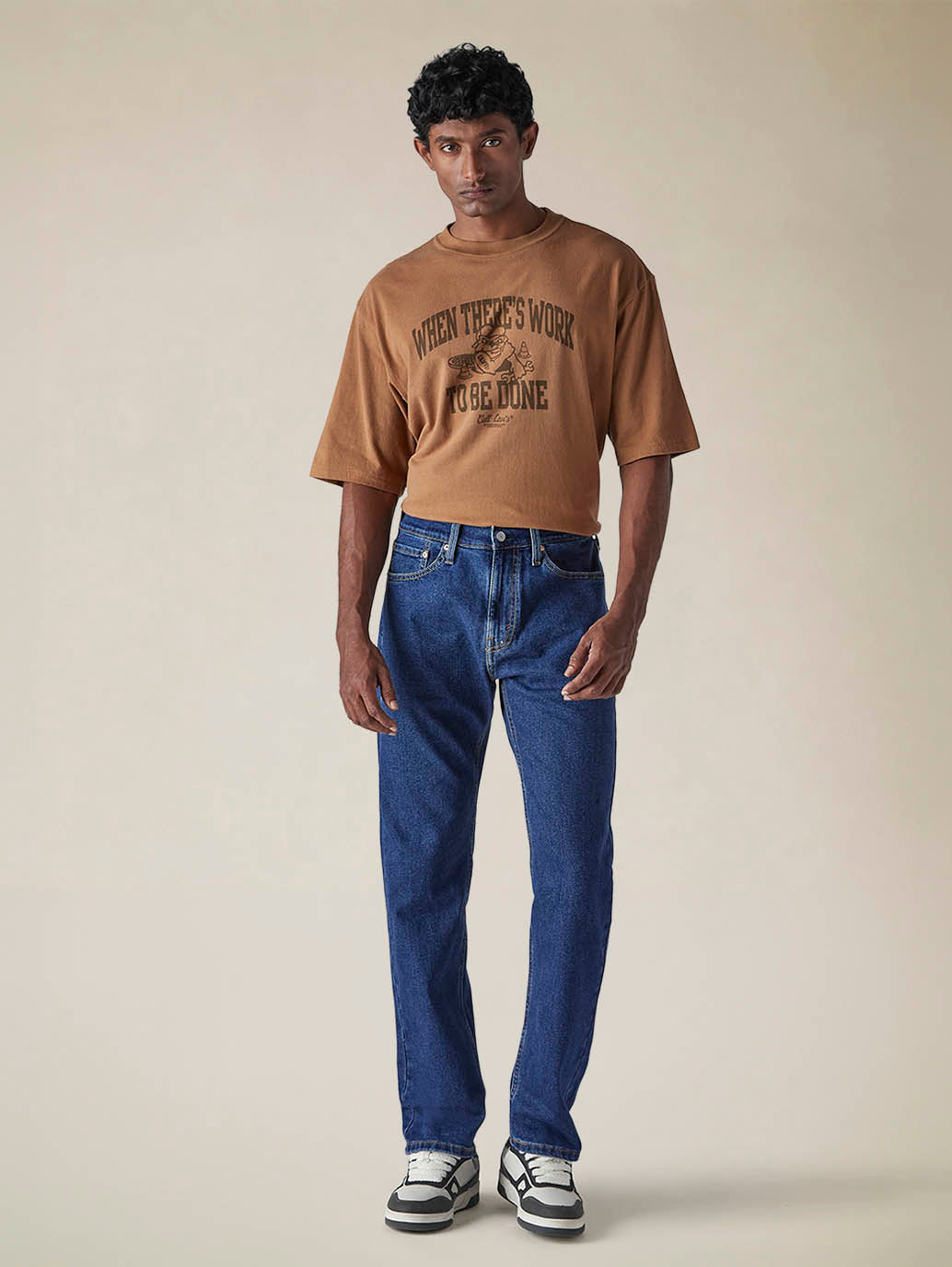 Mens 505 Mid Rise Straight Fit Cotton Stretch Blend Jeans - Front View