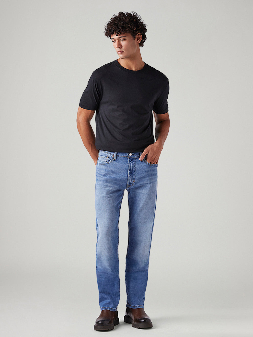 Men's 555 Light Blue Relaxed Straight Fit Mid Rise Jeans - Front View