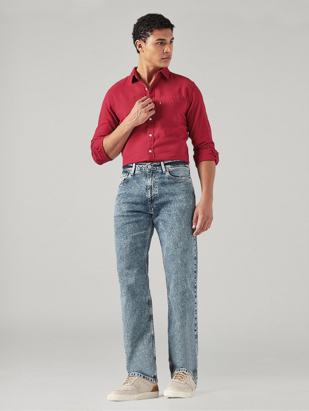 Men's Blue Relaxed Straight Fit Mid Rise Jeans - Styleshot View