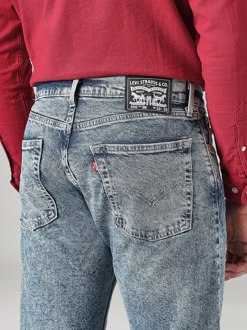 Men's Blue Relaxed Straight Fit Mid Rise Jeans - Detail View