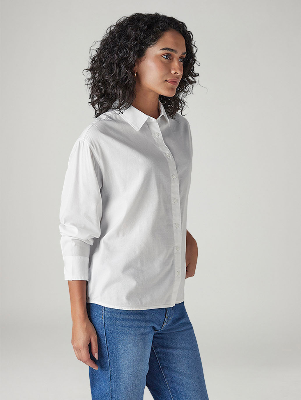 Women's Solid Relaxed Fit Poplin Shirt - Side View