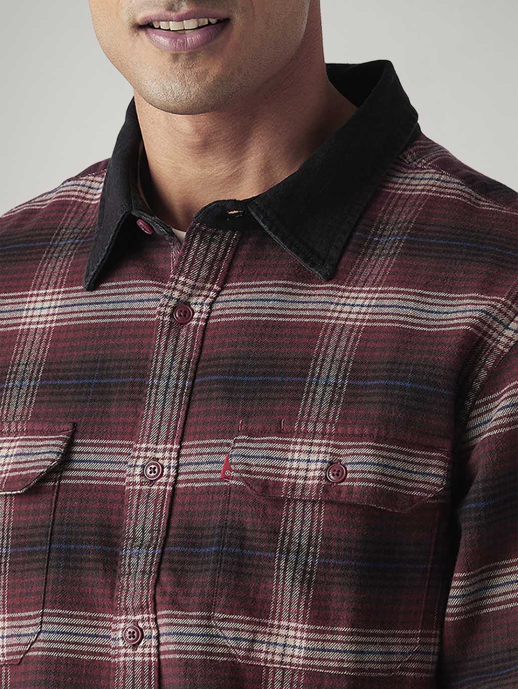 Men's Checkered Relaxed Fit Flannel Shirt - Detail View