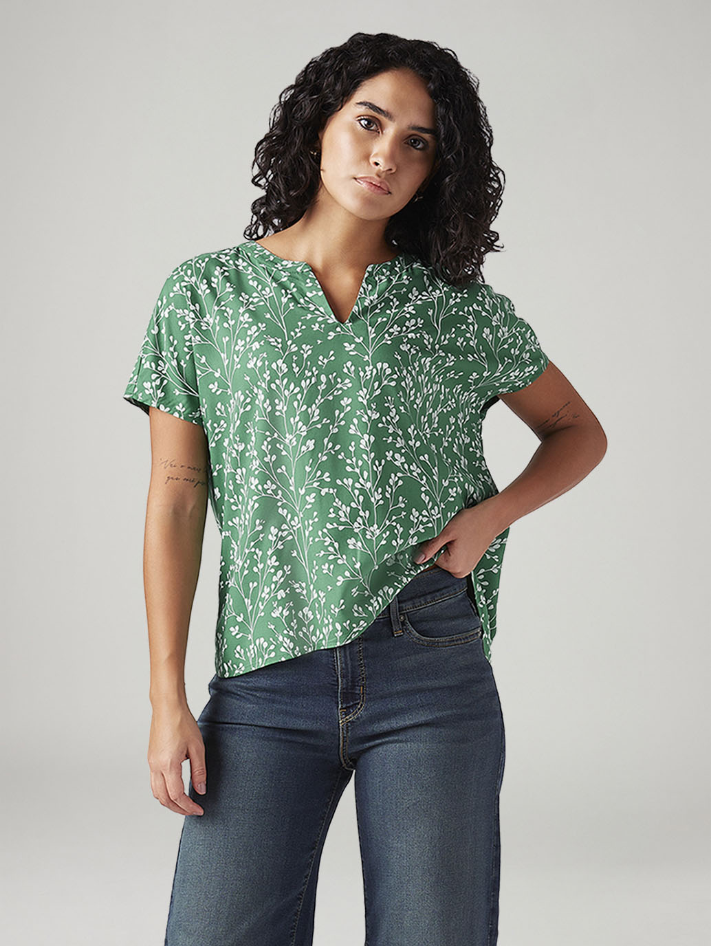 Women's Floral Regular Fit Top