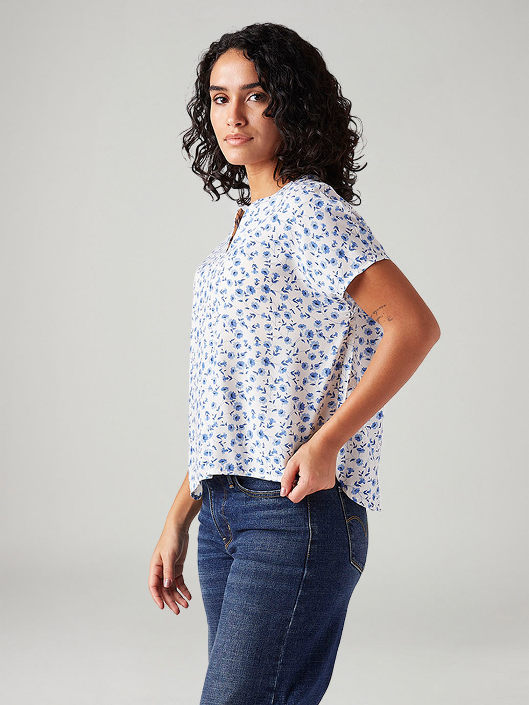 Women's Floral Regular Fit Top - Side View